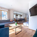 In Near Slopes * Bad Hofgastein