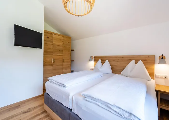 木屋 In Near Slopes