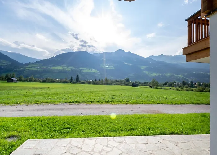 木屋 In Near Slopes