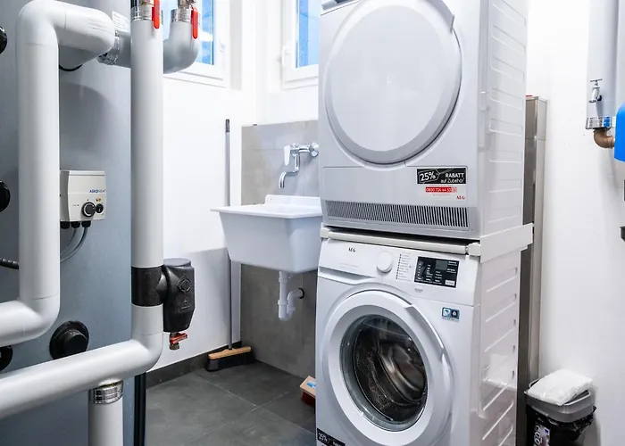 木屋 In Near Slopes